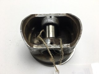 Поршень, ориг. номер A20102J211, A20104M861, Nissan Primera Camino