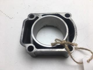 Проставка дроссельной заслонки, ориг. номер 22235-70010, Toyota Mark II 1998-2002