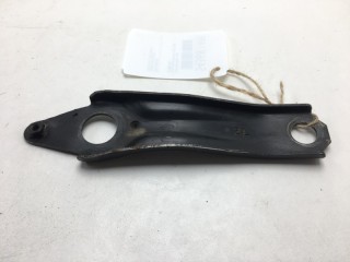 Крепление балки, ориг. номер 52258-44010, Toyota Ipsum 1998-2009
