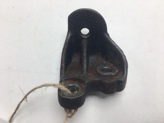 Кронштейн обводного ролика, ориг. номер 13584-20011, Toyota Windom 1996-1999