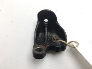 Кронштейн обводного ролика, ориг. номер 13584-20011, Toyota Highlander 2000-2003
