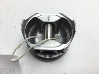 Поршень, ориг. номер 12100-69810, 12100-69811, Chevrolet Cruze