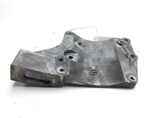 Кронштейн компрессора кондиционера, ориг. номер 95111-80G01, Chevrolet Cruze