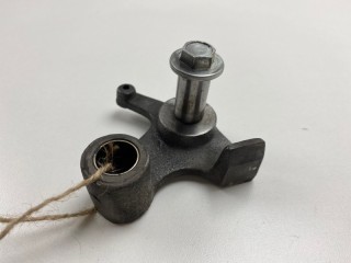 Кронштейн ролика натяжного, ориг. номер 13505-88560, Toyota Caldina 1992-2002