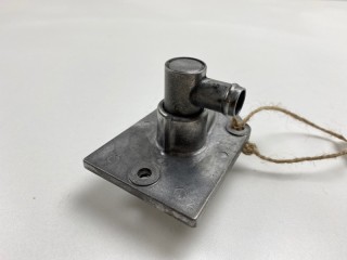 Крышка, ориг. номер 12272-64010, Toyota Estima Emina 1990-1998