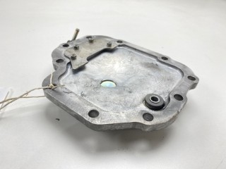 Крышка раздаточной коробки, ориг. номер 3835003V00, Nissan Gloria 1987-1999