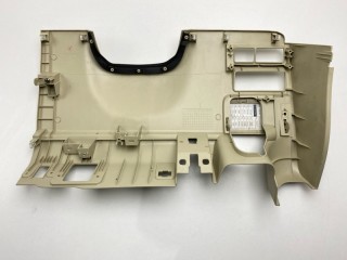 Накладка под рулевой колонкой, ориг. номер 681061LA4A, Nissan Patrol 1997-2010