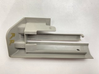 Накладка на полозья сиденья, ориг. номер 4E0881349A, Audi A8 2002-2005