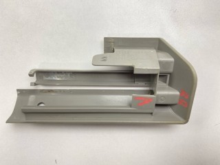 Накладка на полозья сиденья, ориг. номер 4E0881350A, Audi A8 2002-2005