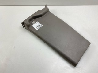 Накладка на стойку, ориг. номер 769154N000, Nissan Serena 1997-2001
