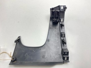 Накладка под рулевой колонкой, ориг. номер 55432-68010-B0, 55432-68020-B0, 55432-68020, 55432-68010, Toyota Wish 2003-2005