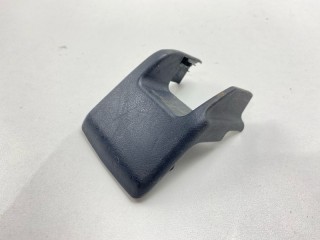 Накладка на полозья сиденья, ориг. номер 72137-68010, Toyota Wish 2003-2005