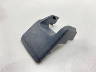 Накладка на полозья сиденья, ориг. номер 72137-68060, Toyota Wish 2003-2005