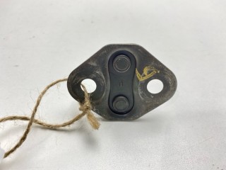 Петля замка багажника, ориг. номер 69430-32070, Toyota Wish 2003-2005