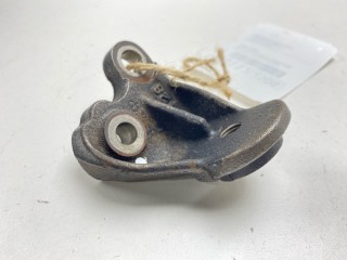 Кронштейн обводного ролика, ориг. номер 13584-20011, Toyota Windom 1999-2001