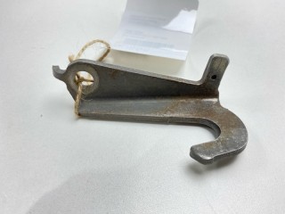 Крюк двигателя, ориг. номер 12281-15050, Toyota Carina 1992-1998