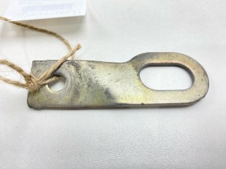 Крюк двигателя, ориг. номер FS01-10-566A, Mazda Premacy 2001-2005