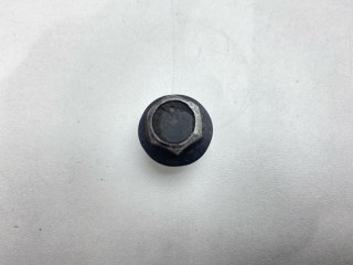 Пробка сливная, ориг. номер 1112801M00, Nissan Tino