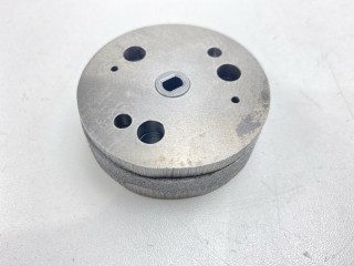 Масляный насос раздаточной коробки, ориг. номер 31342-0W422, 31340-0W420, 31340-0W421, 31340-0W422, 31340-0W460, 31340-0W461, 31340-0W462, Nissan Terrano 1995-1999
