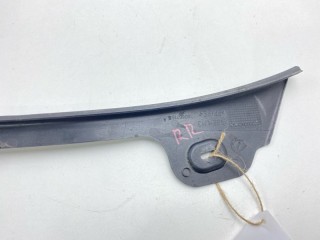 Накладка на стойку, ориг. номер 3B0867768, Volkswagen Passat 1988-1997