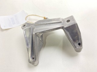 Кронштейн актуатора РКПП, ориг. номер 31361-64010, Toyota Corolla 2006-2010