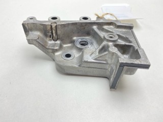 Кронштейн натяжителя ремня ГРМ, ориг. номер 13156AA052, Subaru Impreza 2002-2005
