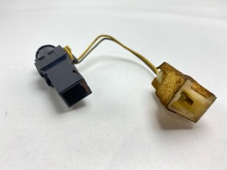 Датчик температуры воздуха салона, ориг. номер 2767151E00, Nissan Prairie 1988-1998