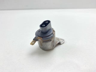 Клапан вакуумный, ориг. номер 9225001S00, Nissan Vanette Serena