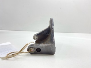 Кронштейн насоса гидроусилителя, ориг. номер 1194053Y00, 1194077A01, Nissan Vanette Serena