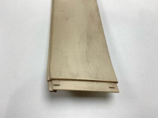 Накладка на стойку, ориг. номер G00168243, Mazda 626 1979-1982