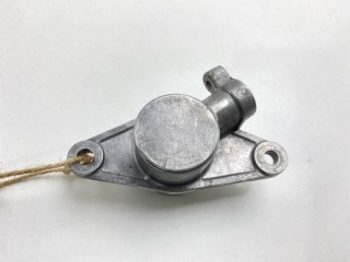 Кронштейн датчика распредвала, ориг. номер MN122414, Mitsubishi Pajero Mini 1998-2005
