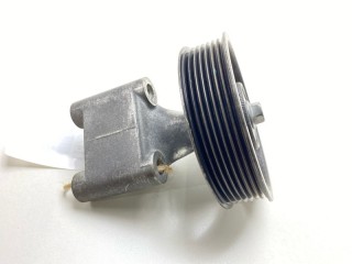 Кронштейн ролика, ориг. номер 16603-28020, 16631-28030, 16631-28031, Toyota Estima 2003-2006