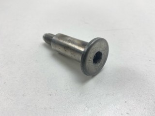 Болт натяжного ролика, ориг. номер KL02-12-717, Mazda Millenia 2000-2003