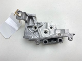 Кронштейн натяжителя ремня ГРМ, ориг. номер 13156-AA062, 13156-AA061, Subaru Legacy B4 2003-2007