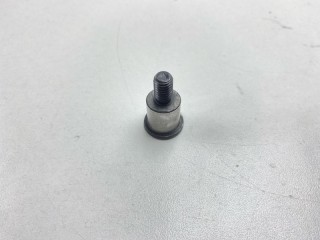 Болт успокоителя цепи ГРМ, ориг. номер 130946N200, Nissan X-Trail 2004-2007