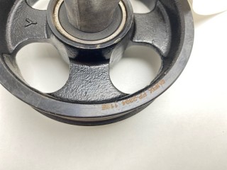 Кронштейн ролика, ориг. номер 16603-28020, 16631-28031, Toyota Alphard 2002-2008