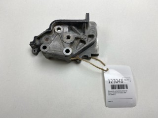 Кронштейн натяжителя ремня ГРМ, ориг. номер 13156AA052, Subaru Forester 2002-2005