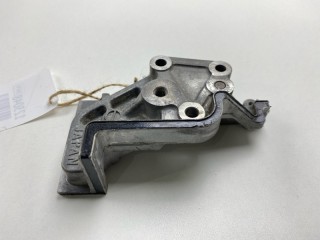 Кронштейн натяжителя ремня ГРМ, ориг. номер 13156AA052, Subaru Forester 2002-2005