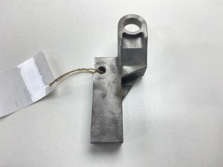 Крюк двигателя, ориг. номер 212553, 242440, Renault Logan 2009-2016
