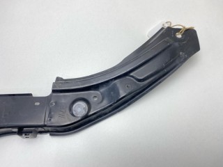 Планка телевизора, ориг. номер KB7W53150A, Mazda CX-5 2017-2021