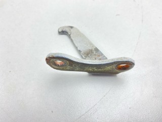 Ограничитель капота, ориг. номер 55738-12090, Toyota Sprinter 1991-2002