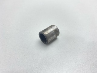 Втулка направляющая, ориг. номер 90253-16001, Toyota Mark II Wagon Qualis 1997-1999