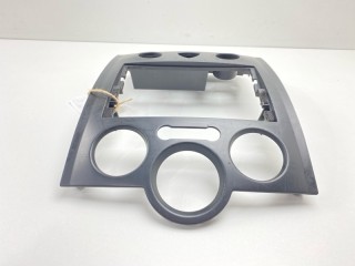 Консоль магнитолы, ориг. номер 8200491106, Renault Megane 2002-2006