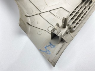 Накладка на стойку, ориг. номер 8200235664, 8200235667, 8200079410, Renault Megane 2002-2006