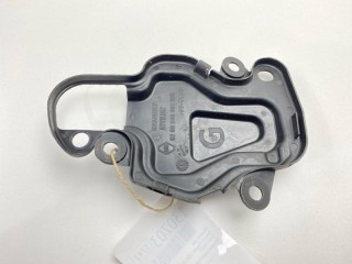 Крышка, ориг. номер 8200598907, Renault Megane 2002-2006