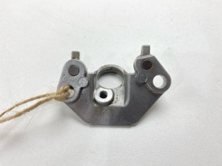 Кронштейн датчика коленвала, ориг. номер 10938AA040, Subaru Forester 2011-2013