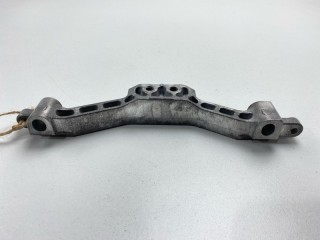 Кронштейн, ориг. номер 2226723020, Toyota Vitz 2005-2007