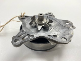 Помпа, ориг. номер 16100-39465, 16100-39466, Toyota Noah 2007-2010