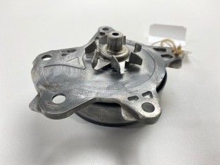 Помпа, ориг. номер 16100-39465, 16100-39466, Toyota Noah 2007-2010