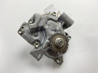 Насос масляный, ориг. номер 15100-37020, 15100-37021, Toyota Noah 2007-2010